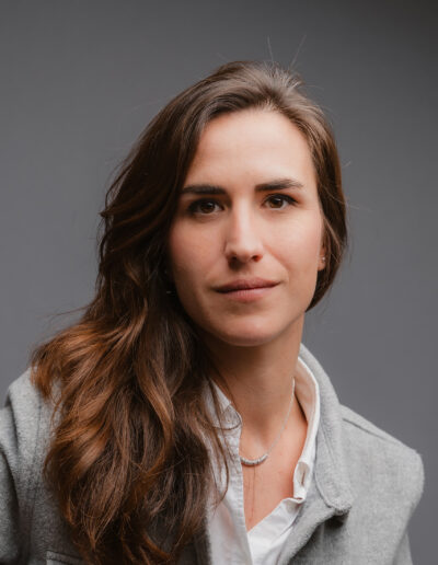 Portrait professionnel à Lyon – Marie Monard – Photographe corporate.